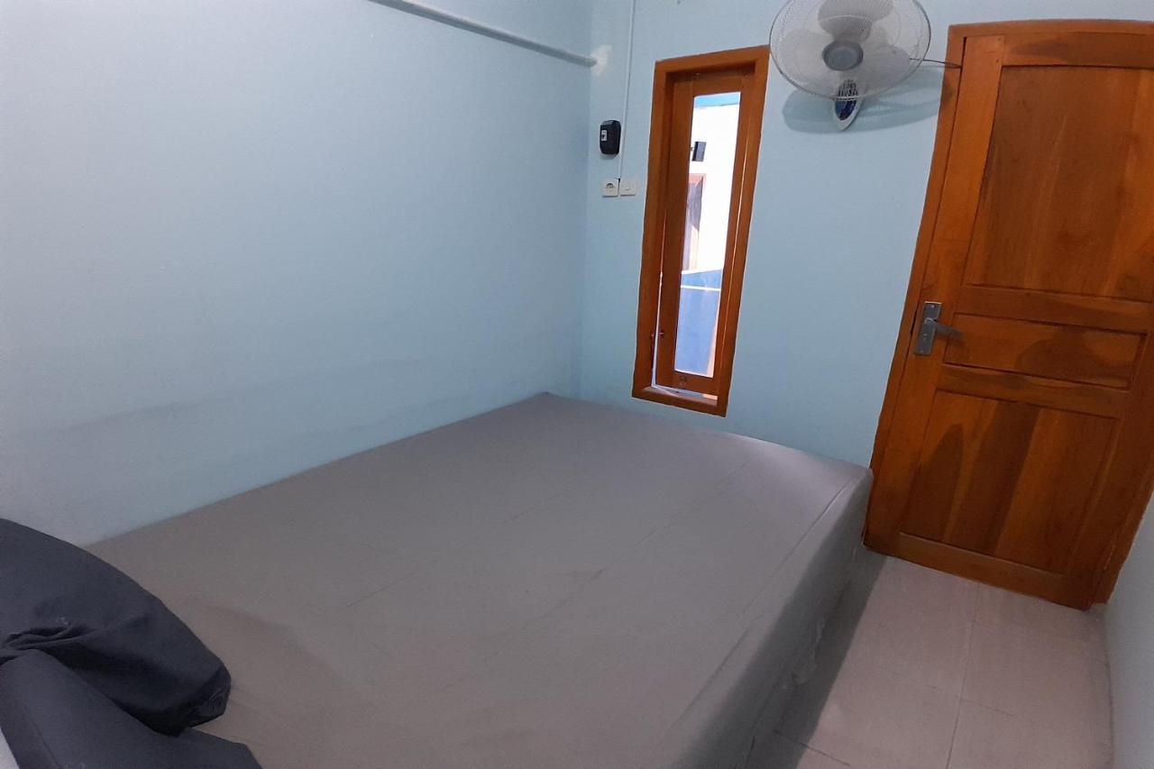 Spot On 93410 Wisma Bintang Jepara Extérieur photo