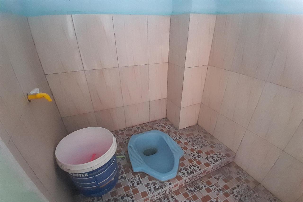 Spot On 93410 Wisma Bintang Jepara Extérieur photo