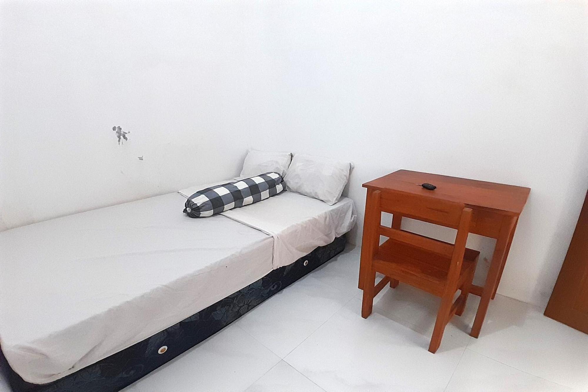 Spot On 93410 Wisma Bintang Jepara Extérieur photo